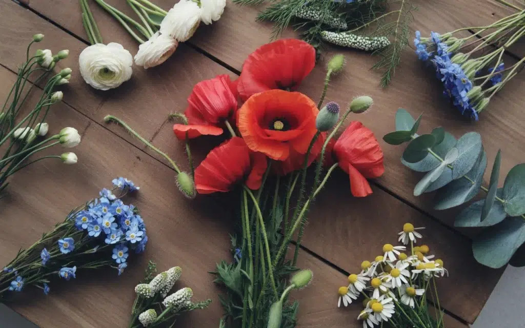 Poppy-Flower-Bouquet